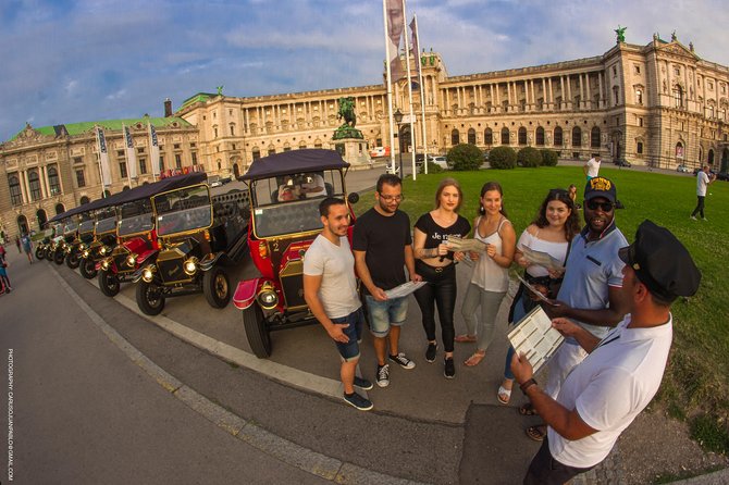 ( Night Tour ) With Private Guide + wine or prosecco - Who will enjoy this ride most