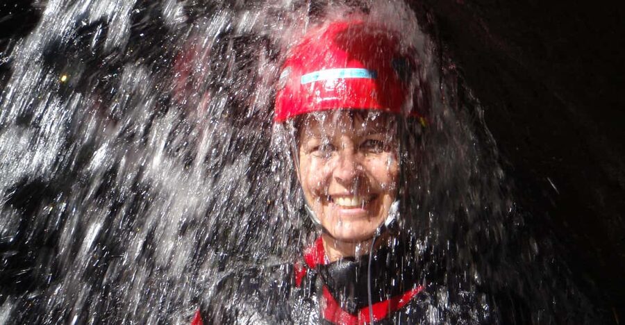 Oetztal: Canyoning "ClearWater" - The first rappel and the waterfall shower
