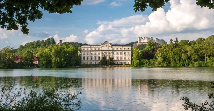 Original Sound of Music Tour with Schnitzel + Noodles - Why this Sound of Music tour works so well