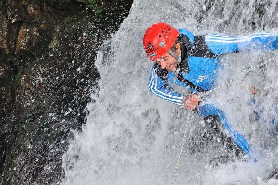 Ötztal: Beginners Canyoning Experience - Optional 4-meter jumps in the Alpenrosen canyon