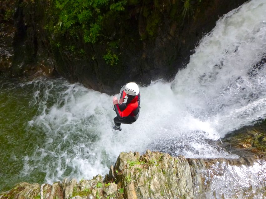 Ötztal: Canyoning at Alpenrosenklamm for Beginners - Four meters of rope work and the first water slide