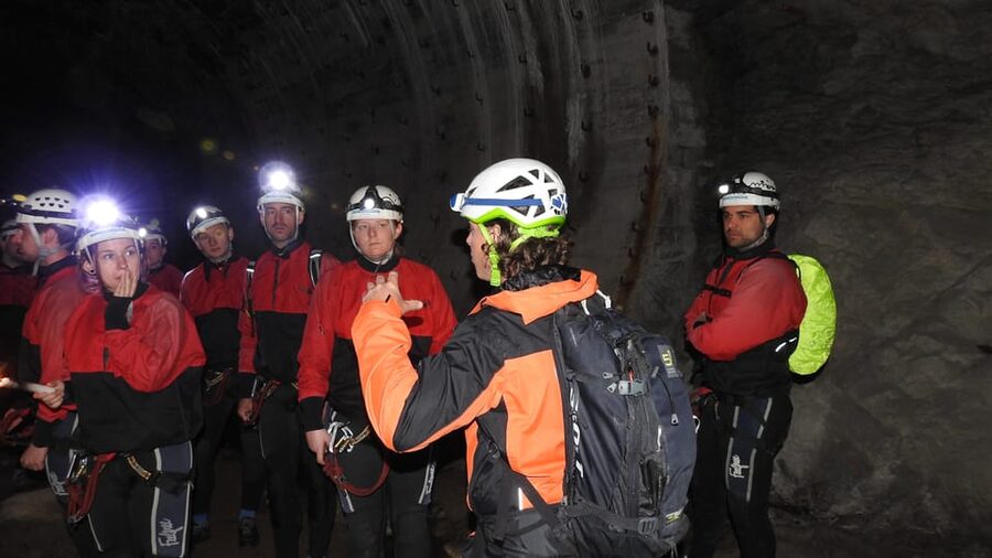 Ötztal: Guided Cave Tour for Beginners - Photos and the certificate
