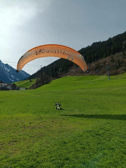 Paragliding Tandem Flight - What the praise tells me about the experience
