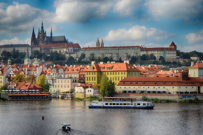 Prague Full-Day Guided Tour From Vienna - Why a Vienna to Prague day trip can work
