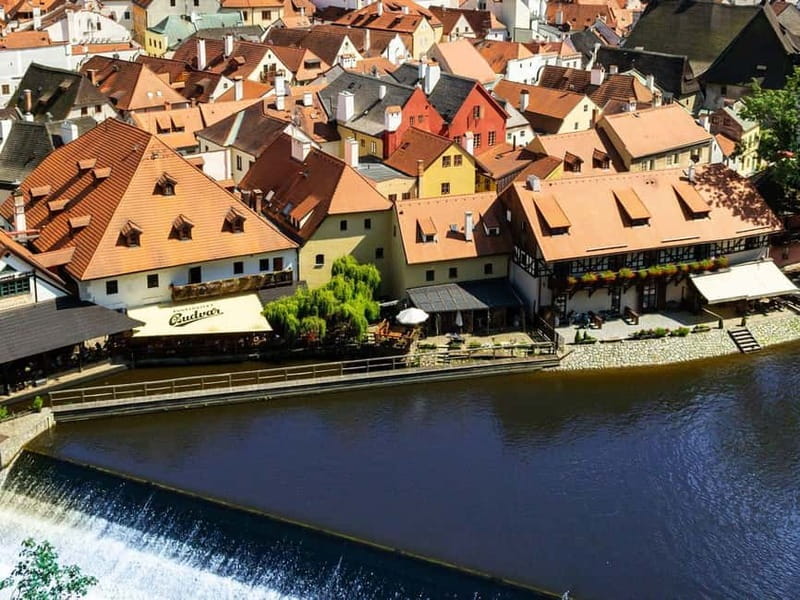 Prague: Transfer to Vienna via fabulous Cesky Krumlov - How much value do you get for $262?