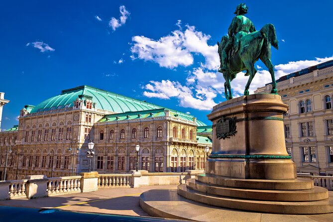 Private Bike Tour of Vienna Top Attractions & Nature - The four-hour route: Belvedere and Karlsplatz