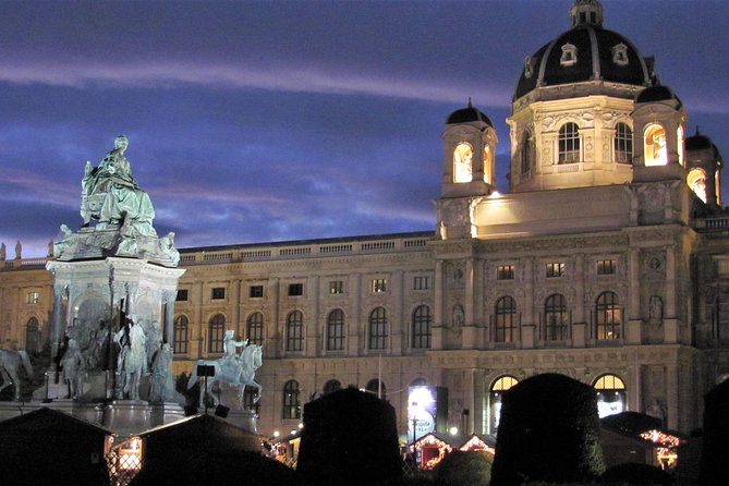 Private Christmas Markets Walking Tour Vienna - Stephansdom and the Fragrances of Christmas