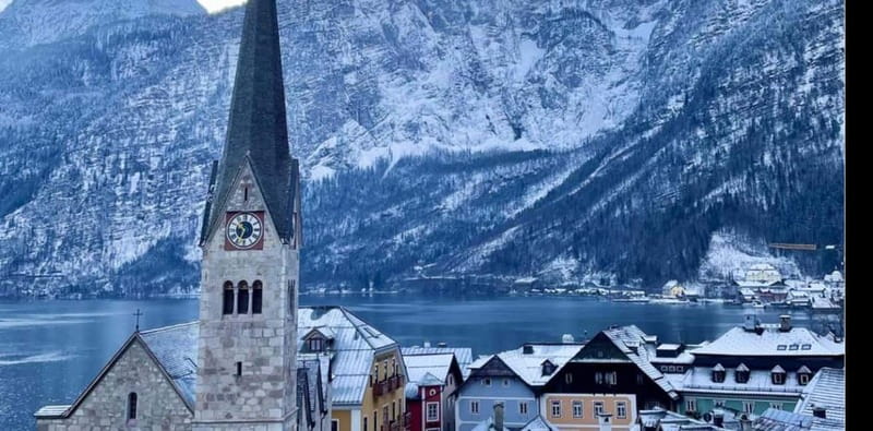 Private Day Highlight Tour of Hallstatt from Salzburg - Salzwelten and the salt beneath the mountains
