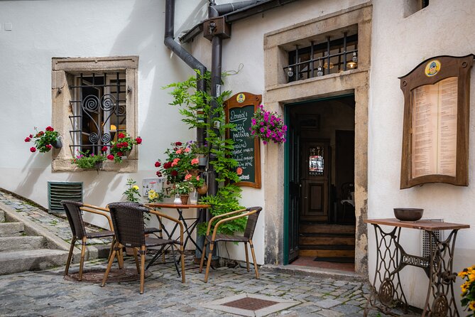 Private day trip from Linz to Cesky Krumlov and back - Is $301.65 per person a fair price?