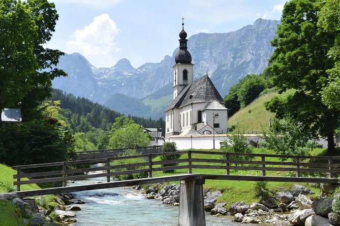 Private Eagle's Nest Tour from Innsbruck with tour ending in Salzburg - A private guide can make the day work better