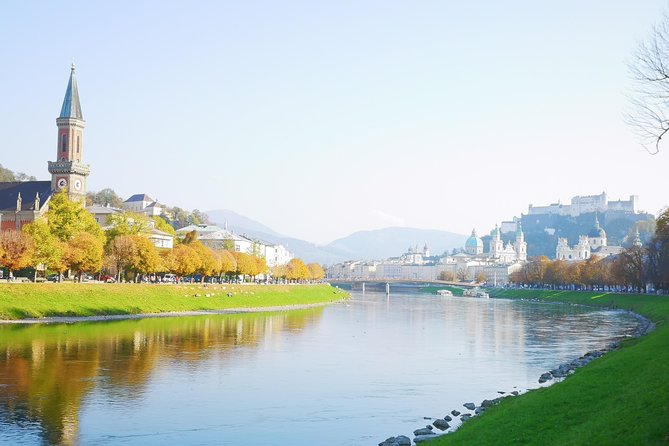 Private Eagles Nest & Salzburg Mini Van Tour incl. S.O.M sights - Getreidegasse and the practical value of a walking guide