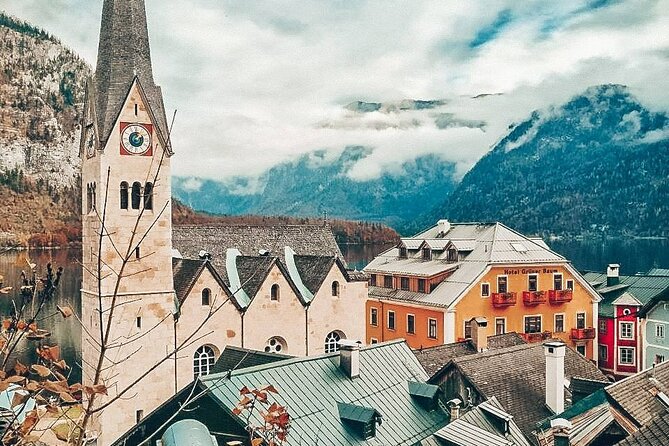 Private Full-Day Tour of Hallstatt and Salzkammergut from Salzburg with Options - Skywalk details and the September 2025 closure