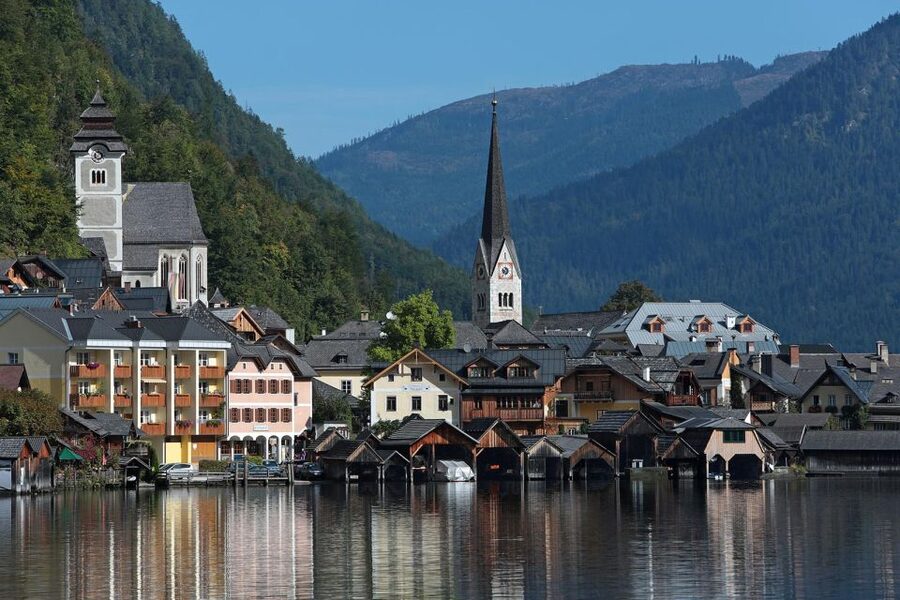 Private Hallstatt Tour from Salzburg - How to use two hours wisely