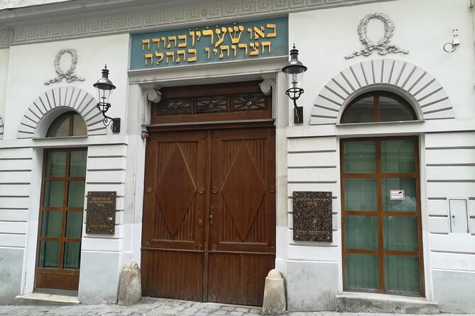 Private Jewish Vienna Walking Tour - Judenplatz and the memorial to murdered Jews