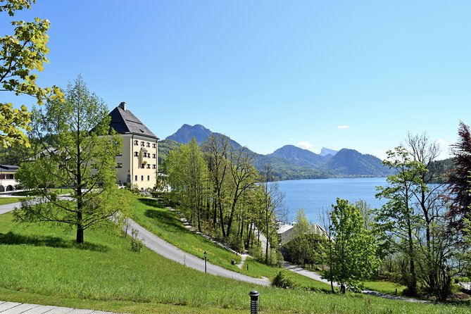 Private Lake District, St. Wolfgang and St. Gilgen Tour - St. Gilgen, Mozartplatz, and Wolfgangsee
