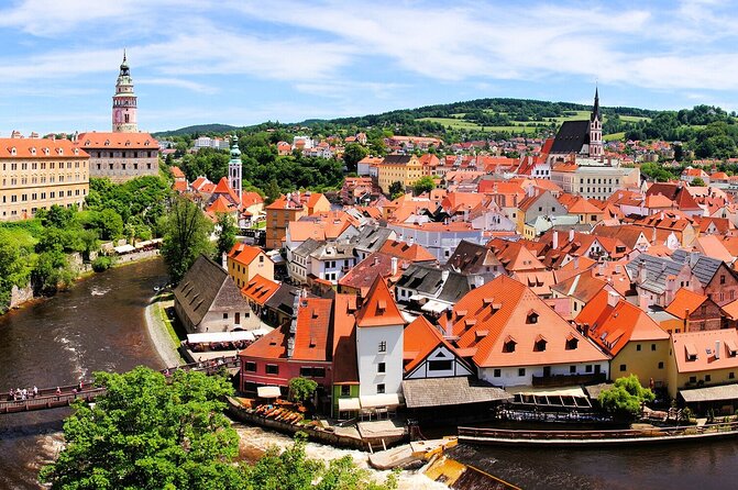 Private one way transfer from Cesky Krumlov to Vienna - Who will get the most from this transfer