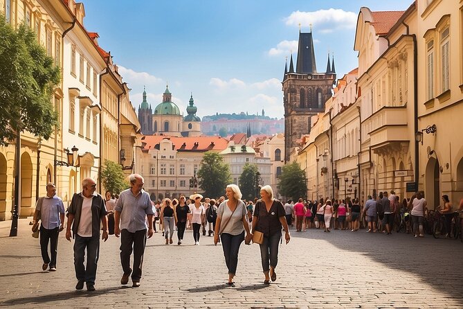 Private Scenic Transfer from Salzburg to Prague with 4h of Sightseeing - Vehicle size and luggage rules matter