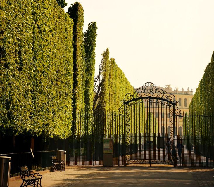 Private Schönbrunn Palace Tour: Entrance included - Accessibility, weather, and what to bring