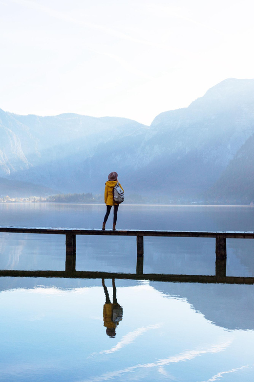 Private tour from Vienna to Hallstatt, Skywalk & Salt Mine - Hallstatt’s lakefront town in a tight window
