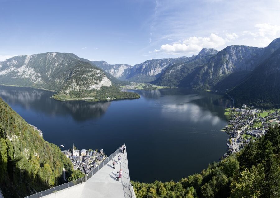 Private Tour of Hallstatt from Salzburg - Exploring Hallstatt on foot