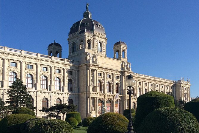Private Tour of the Kunsthistorisches Museum: Secrets of Masterpieces | Tickets included - Who should book this museum experience
