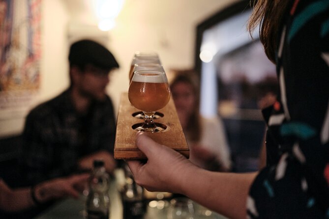 Private tour of Tyrol's beer history - Maria-Theresien-Strasse and the Anna Column