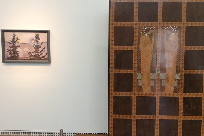Private Tour with an Art Historian of the Leopold Museum: Gustav Klimt, Egon Schiele and Viennese Art Nouveau - Connecting the artists to Austria