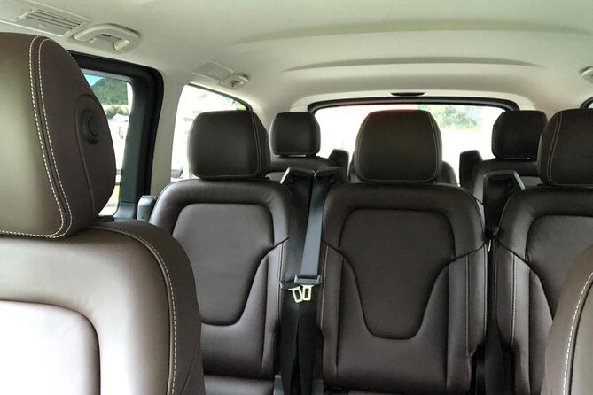 Private Transfer between Salzburg Airport and Salzburg City - What the ride from Salzburg Airport to the city feels like