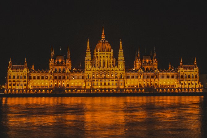 Private Transfer from Vienna to Budapest or Budapest to Vienna - A private road connection between two great cities