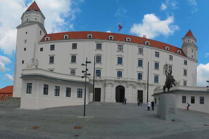 Private transfer from Vienna to Budapest with Bratislava visit - Meeting your private driver in Vienna