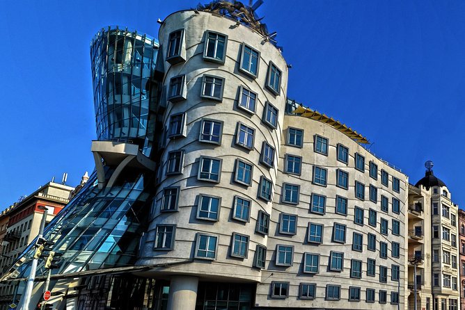 Private Transfer from Vienna to Prague, Hotel-to-hotel, English-speaking driver - Scenic route or quickest route?
