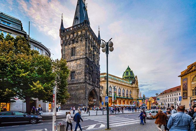 Private Transfer from Vienna to Prague with 1 hour Stop in Kutna Hora - What the price buys you
