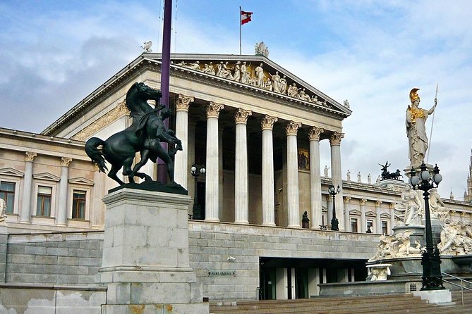 Private Vienna Historical Landmarks Tour - What the €206.51 price means