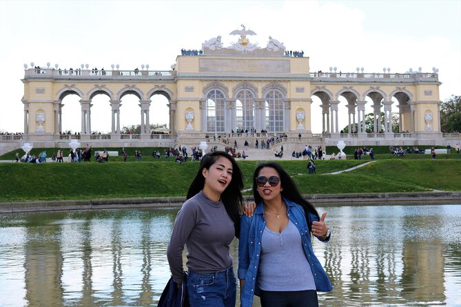 Private Vienna Sightseeing Tour matching to personal Interests - Why this format works well in Vienna