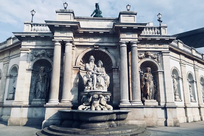 Private Vienna Walking Tour - The Graben and the Plague Column