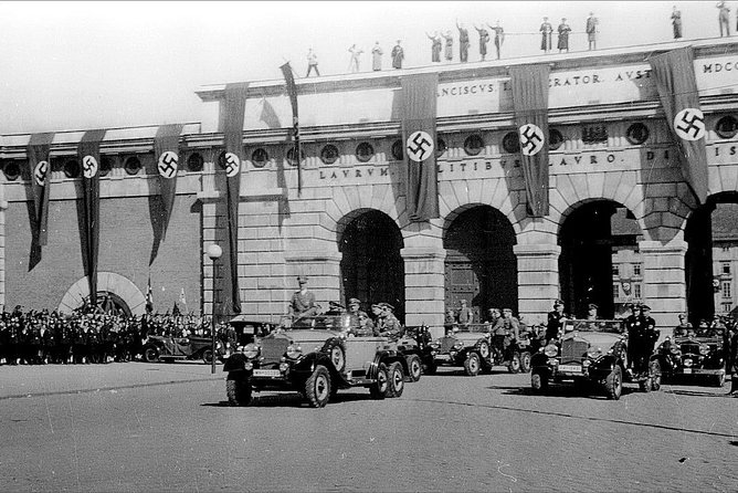 Private World War II Walking Tour in Vienna - Starting at Helmut-Zilk-Platz or your central hotel
