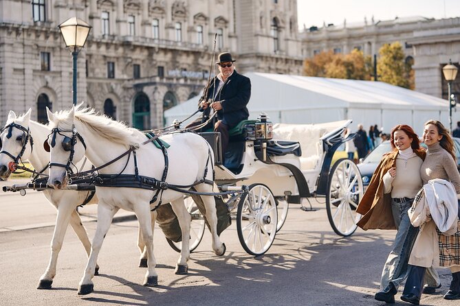 Professional Photographer in Vienna for your Vacations - What working with the photographers may feel like