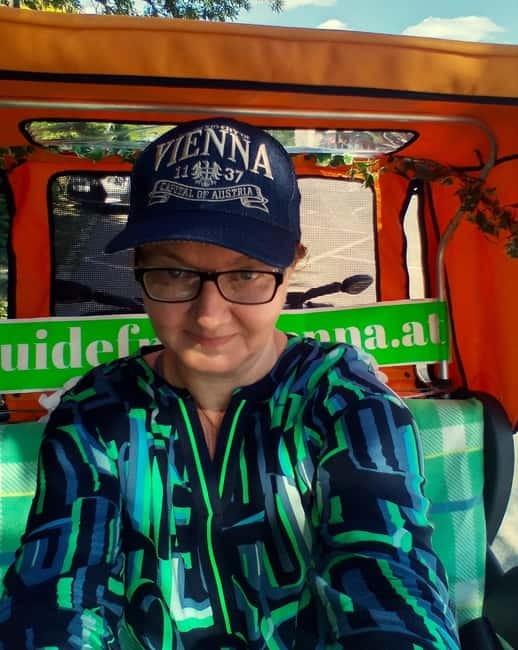 RAXI (Electric Rickshaw) Vienna Tours with two options - The Prater, Vienna’s green side