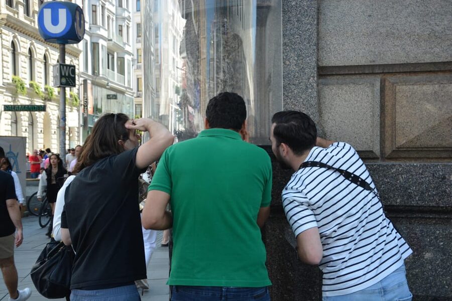 Riddle Tour: Explore the Hidden Gems of Vienna - From Cafe Central to Herrengasse and Freyung