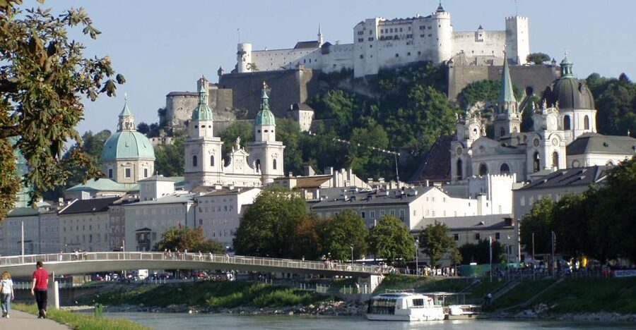 Salzburg 2.5-Hour Walking Tour: Mozart, Old Town & More - Key points to know before you book