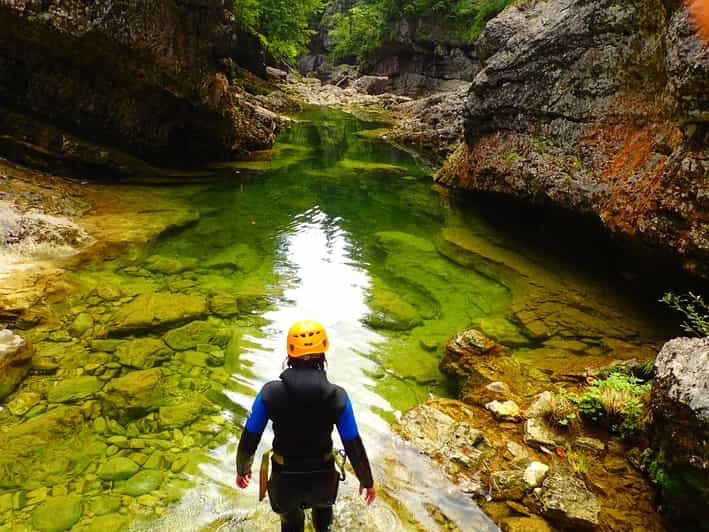 Salzburg: 4-Hour Guided Canyoning Trip for Beginners - Choosing between a 1.5-meter jump and an 8-meter leap
