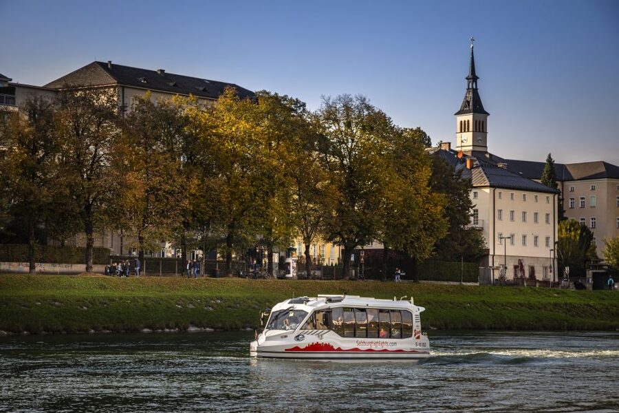 Salzburg: Amphibious Splash Tour on Land & on Water - What this Salzburg amphibious tour really offers