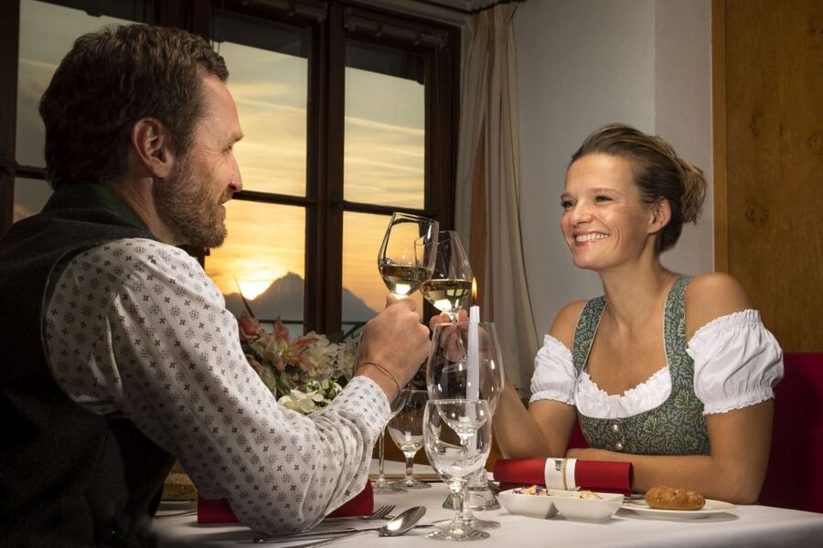 Salzburg: Best of Mozart Fortress Concert and Dinner - Key points to know before booking