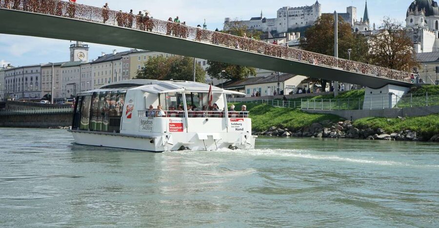 Salzburg: Boat Ride to Hellbrunn and Palace Visit - The double-decker bus adds a little theater