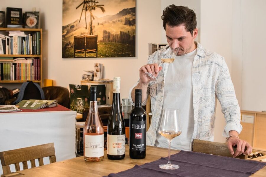 Salzburg: Guided Wine Tasting in a Hidden Wine Bar - Regional spreads, toast, and small local bites