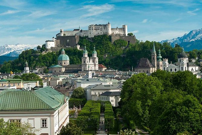 Salzburg Introduction Walking Tour - Residenzplatz and the power of Baroque Salzburg