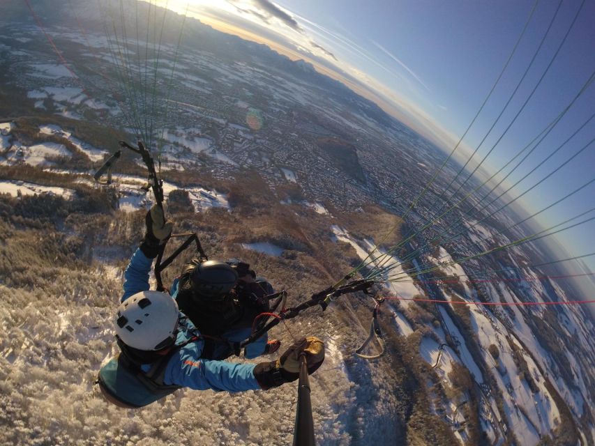 Salzburg like an eagle: tandem paragliding from Gaisberg - Key points to know before you book
