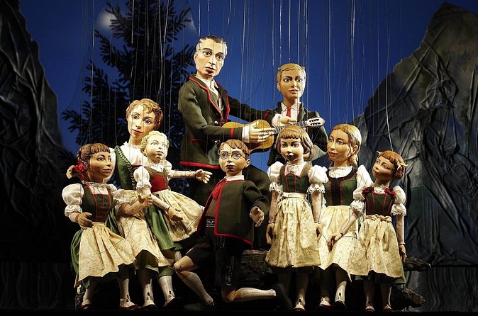 Salzburg Marionette Theater: The Sound of Music - Timing, clothing, and practical planning