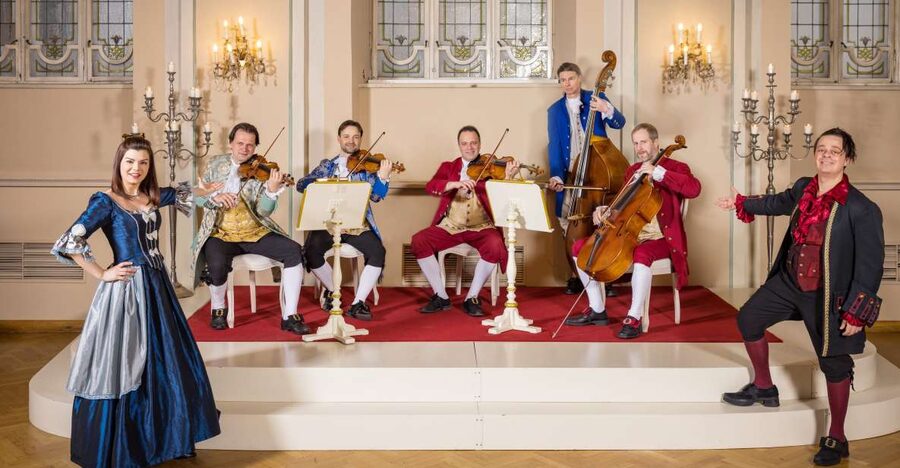 Salzburg: Mozart Concert with Dinner - How the 150-minute evening unfolds