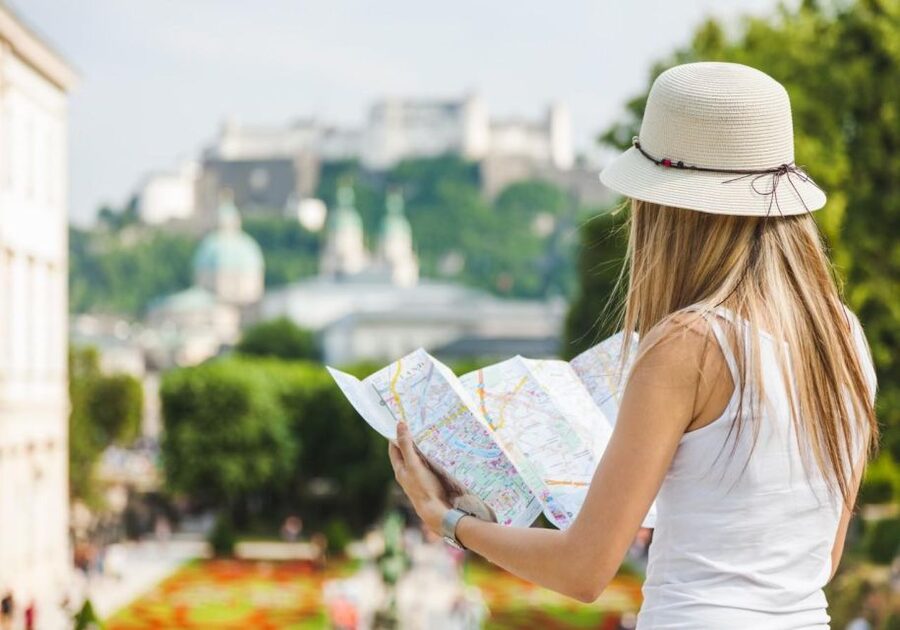 Salzburg: Old Town, Mozart, & Mirabell Gardens Walking Tour - Key points at a glance